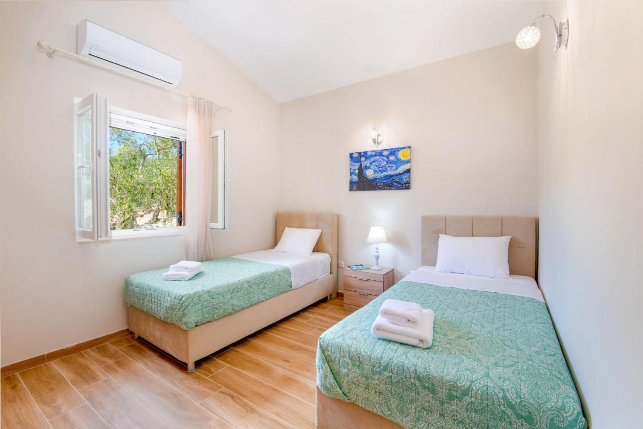Villa Plagia Gaios Bagian luar foto